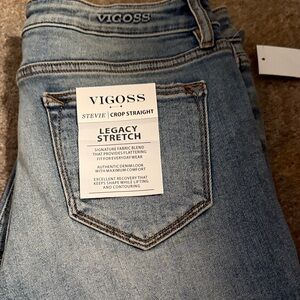 Vigoss Women's Light Blue Straight Leg Jeans